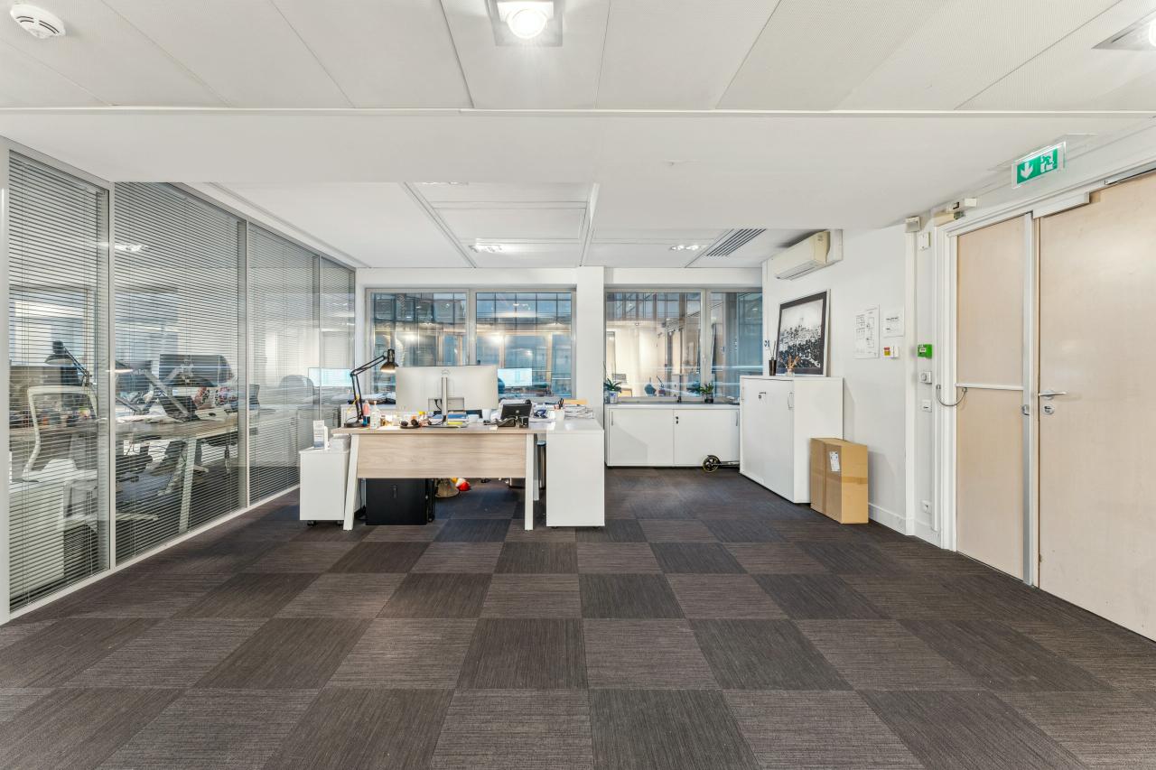 Bureau Paris 334m² Location bureau Paris OLBUR2426417 12